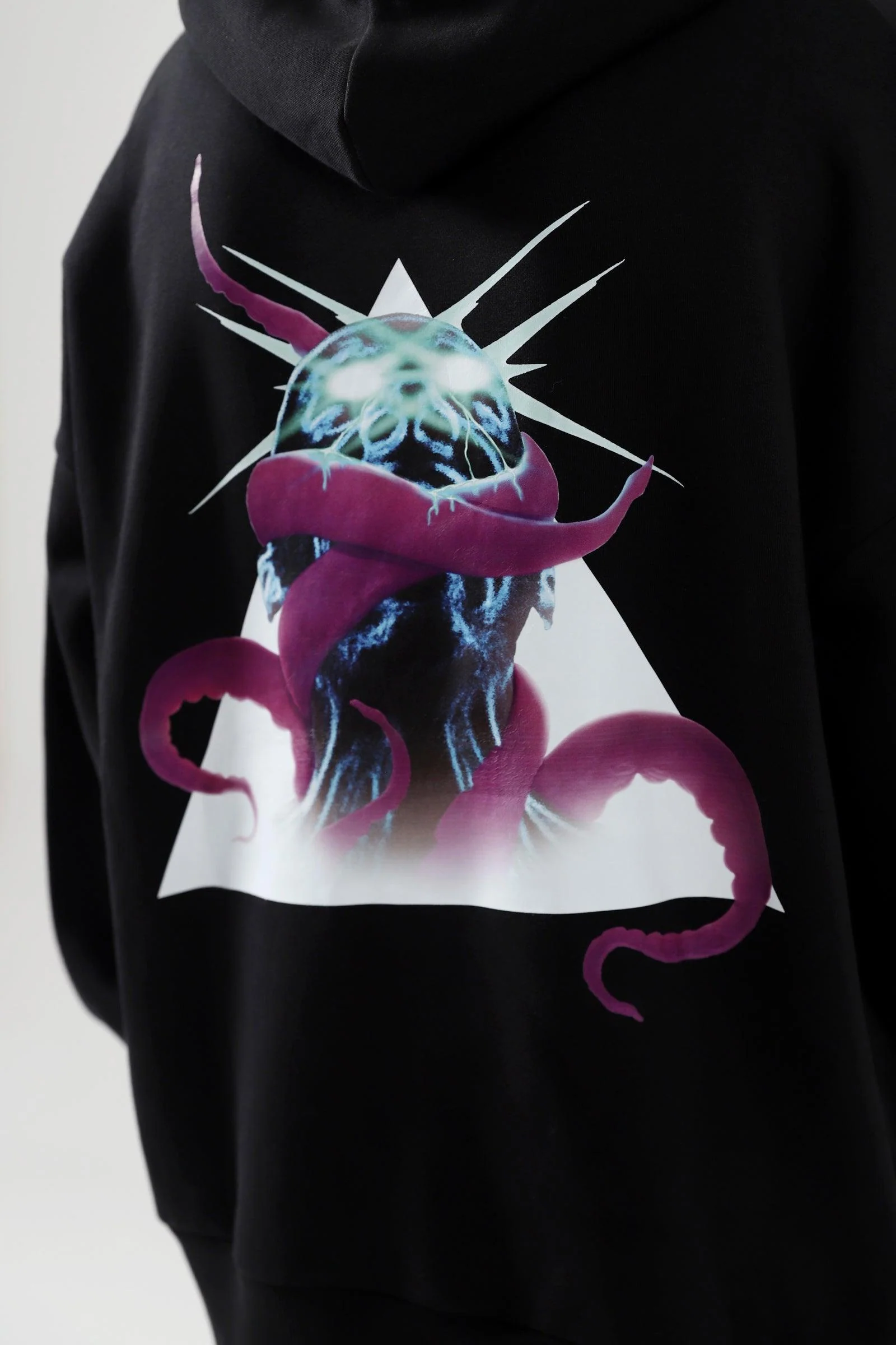 "Hanif niazi" printed collab hoodie - Image 8