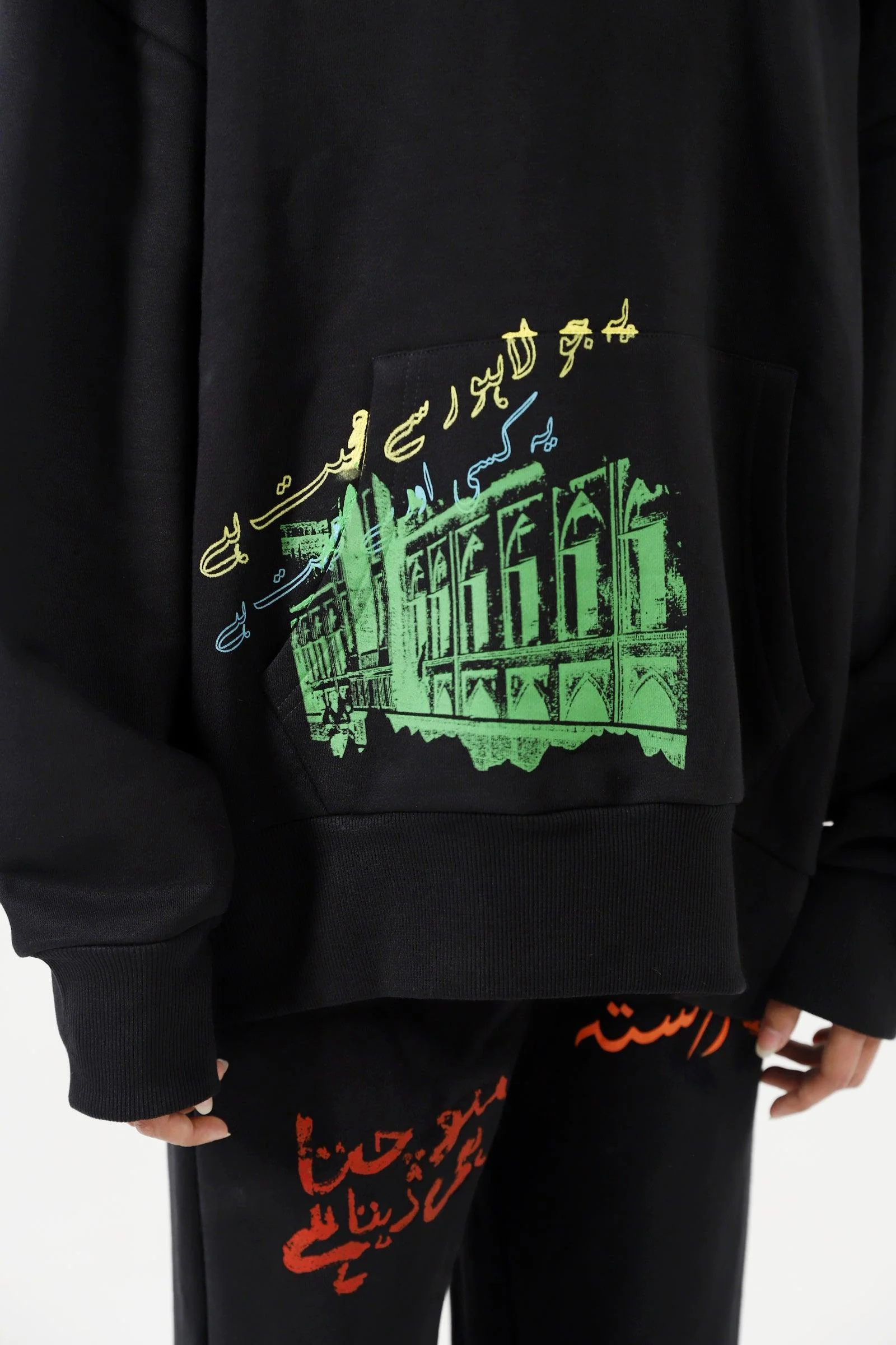 "Alveena turi Lahore" collab hoodie - Image 13