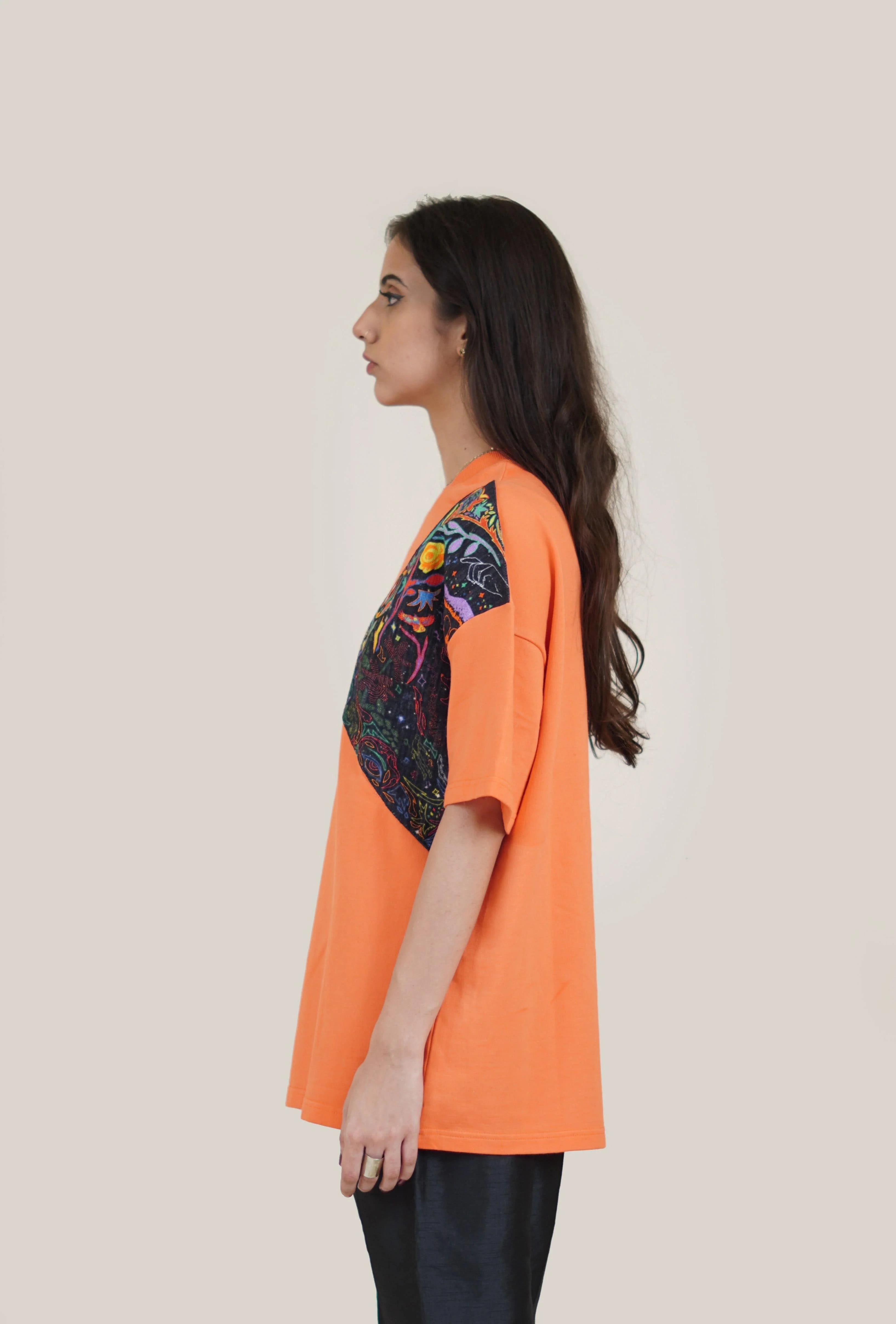Orange "starry night" patch T-shirt - Image 6