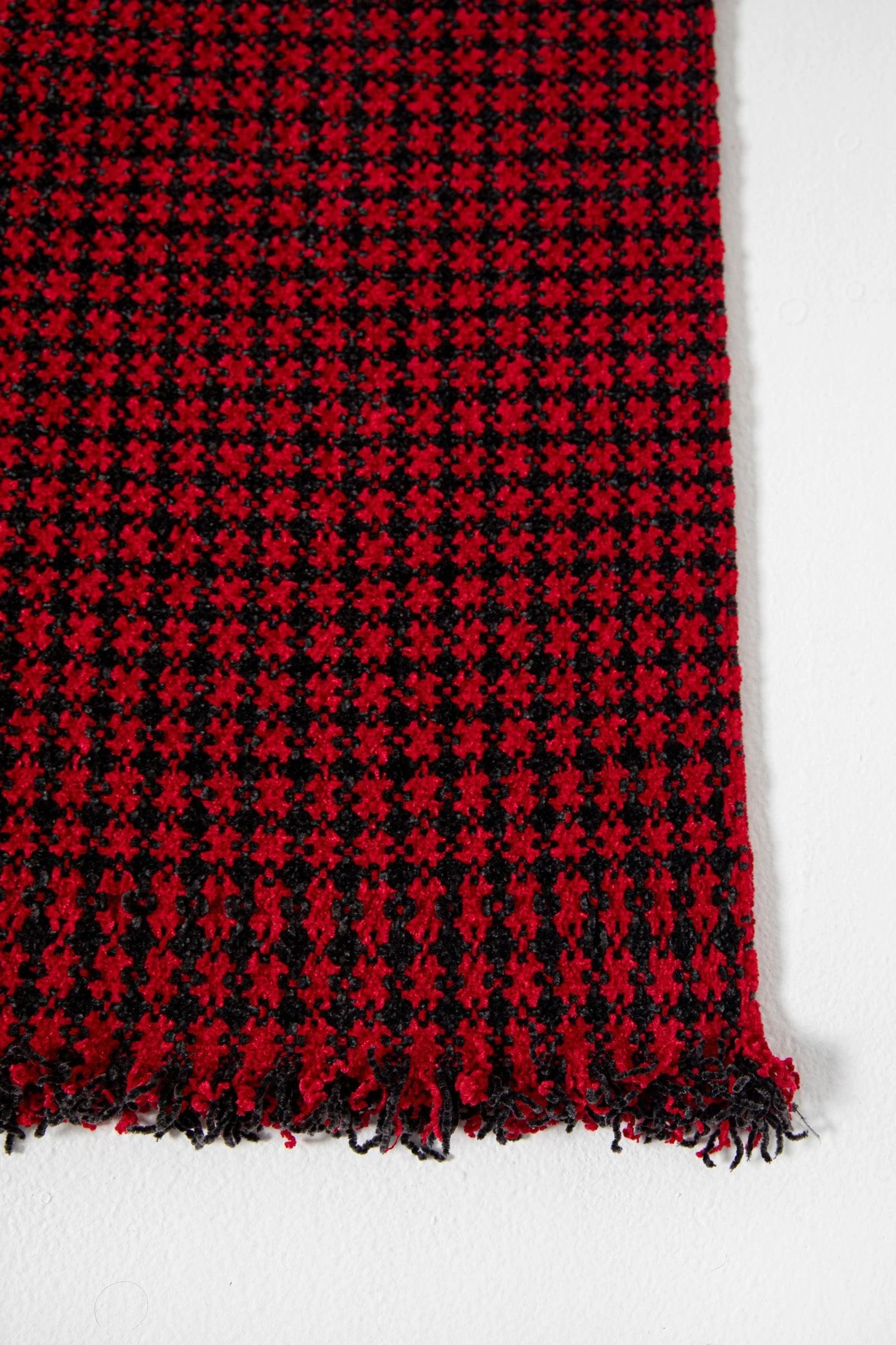 Handwoven velvet scarf - Image 6