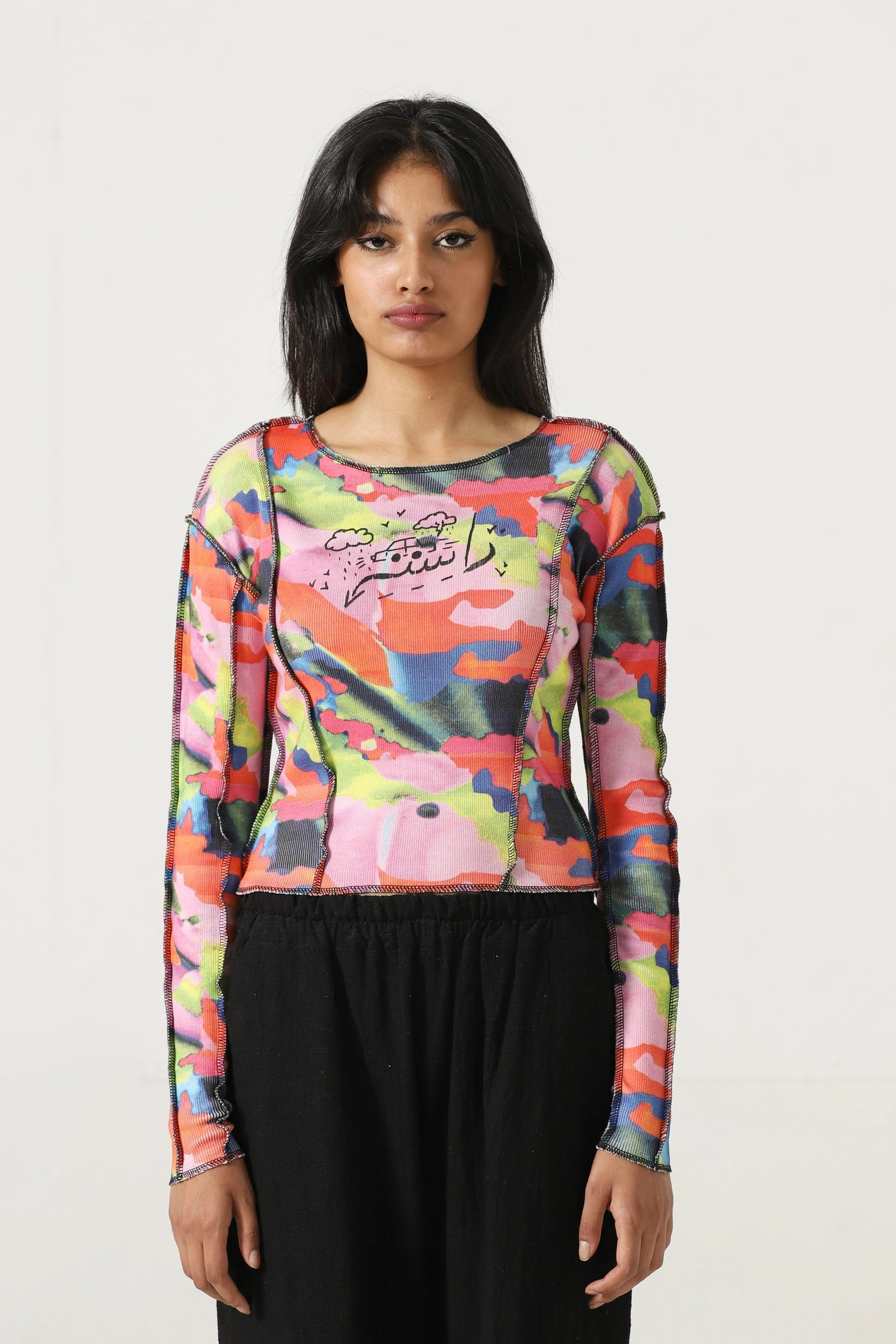 "A colorful life" fitted knit top - Image 4
