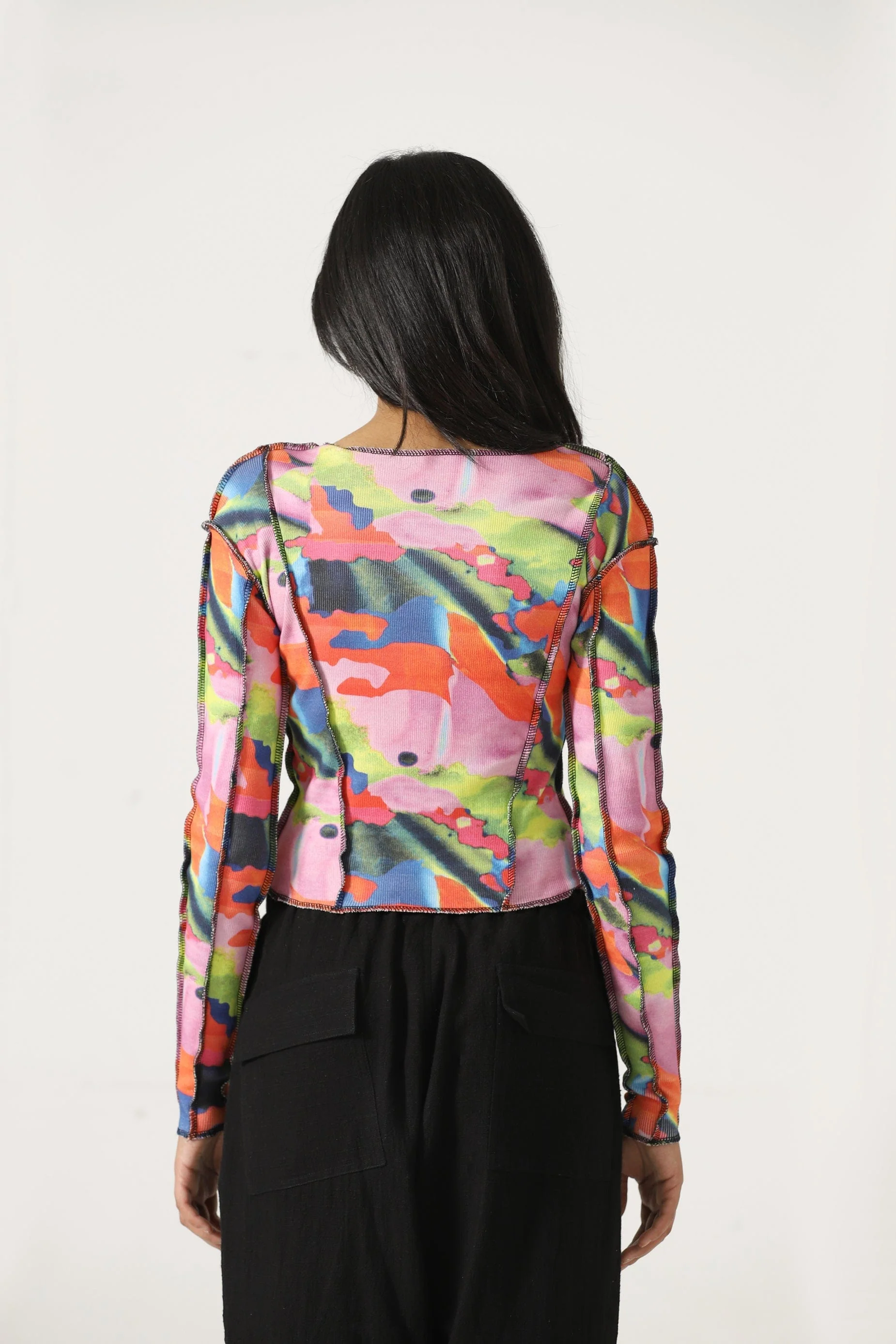 "A colorful life" fitted knit top - Image 8