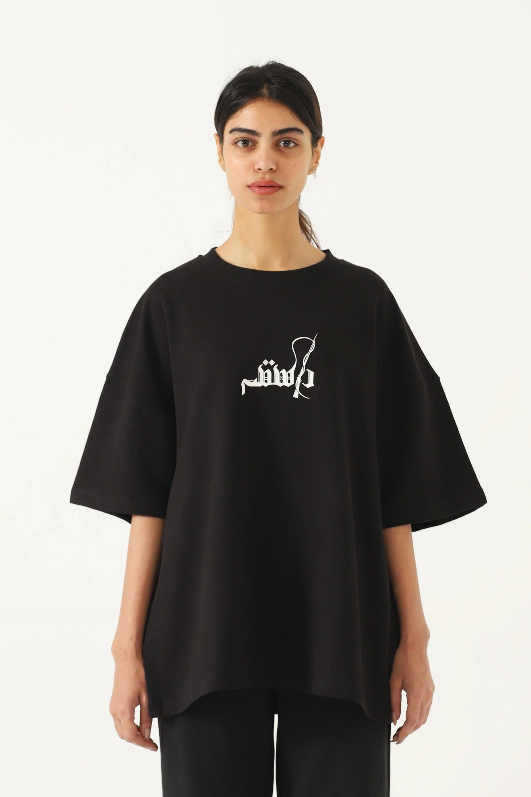 "Ajnabi" printed black T-shirt - Image 6