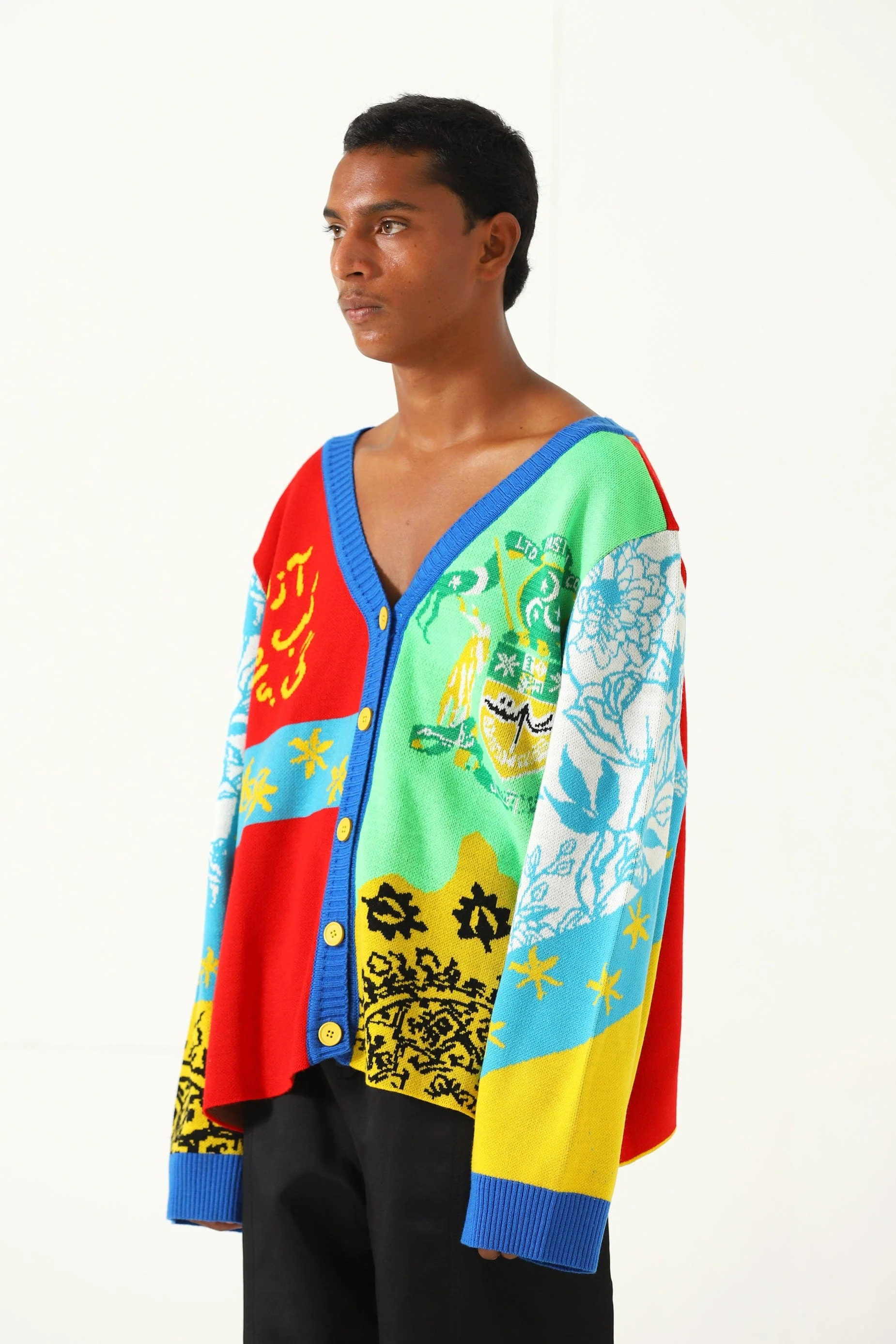 "Am I free" knit abstract cardigan - Image 4