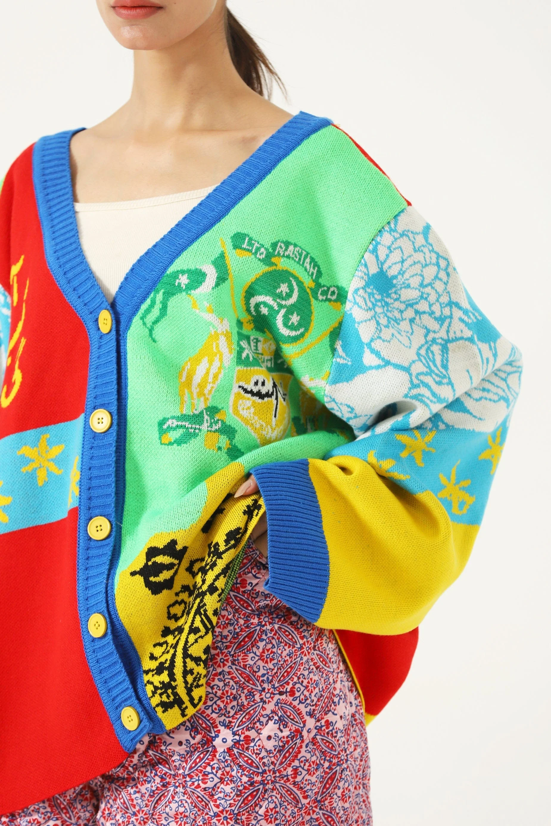 "Am I free" knit abstract cardigan - Image 8