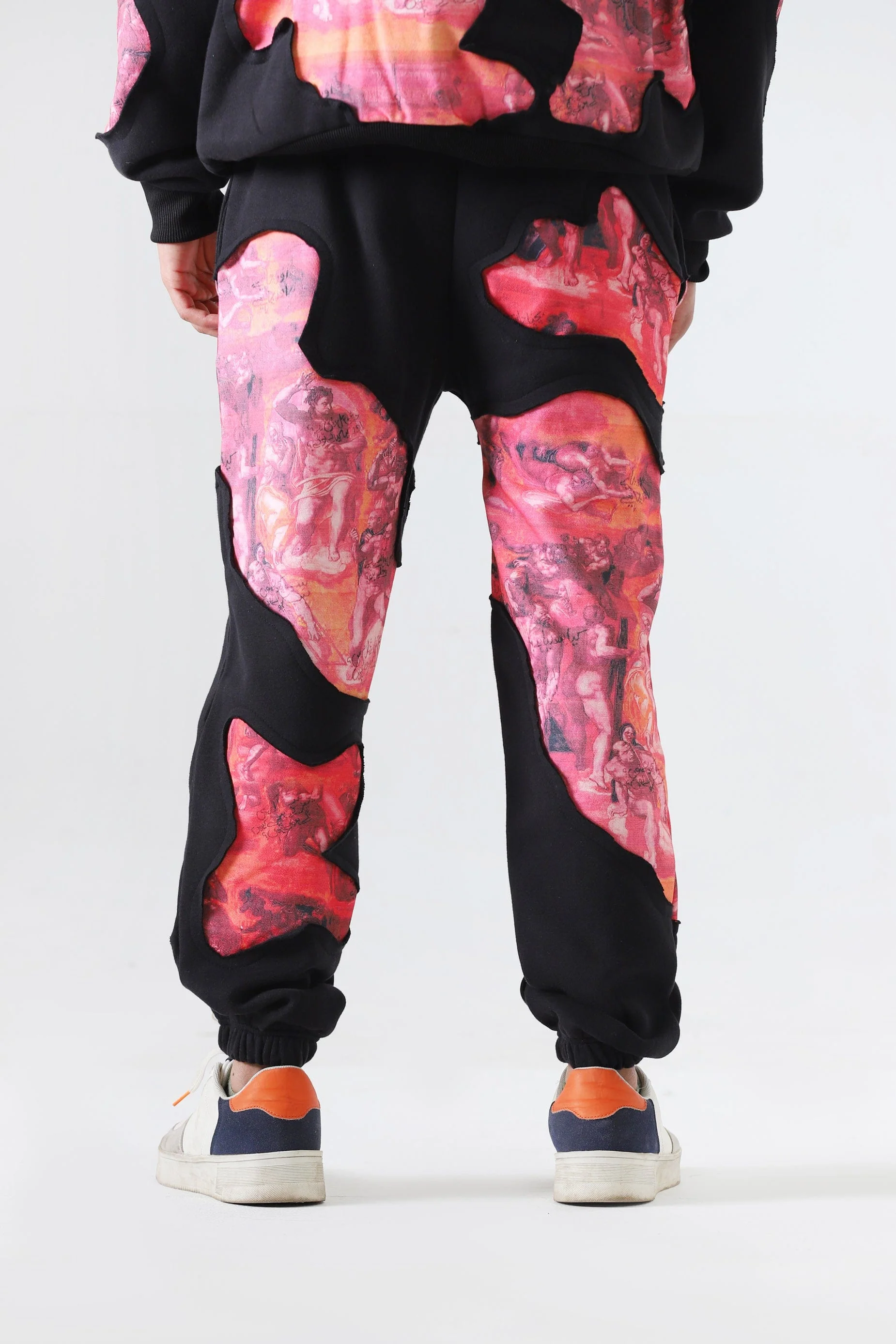 "A scene from the abyss" sweatpants - Image 3