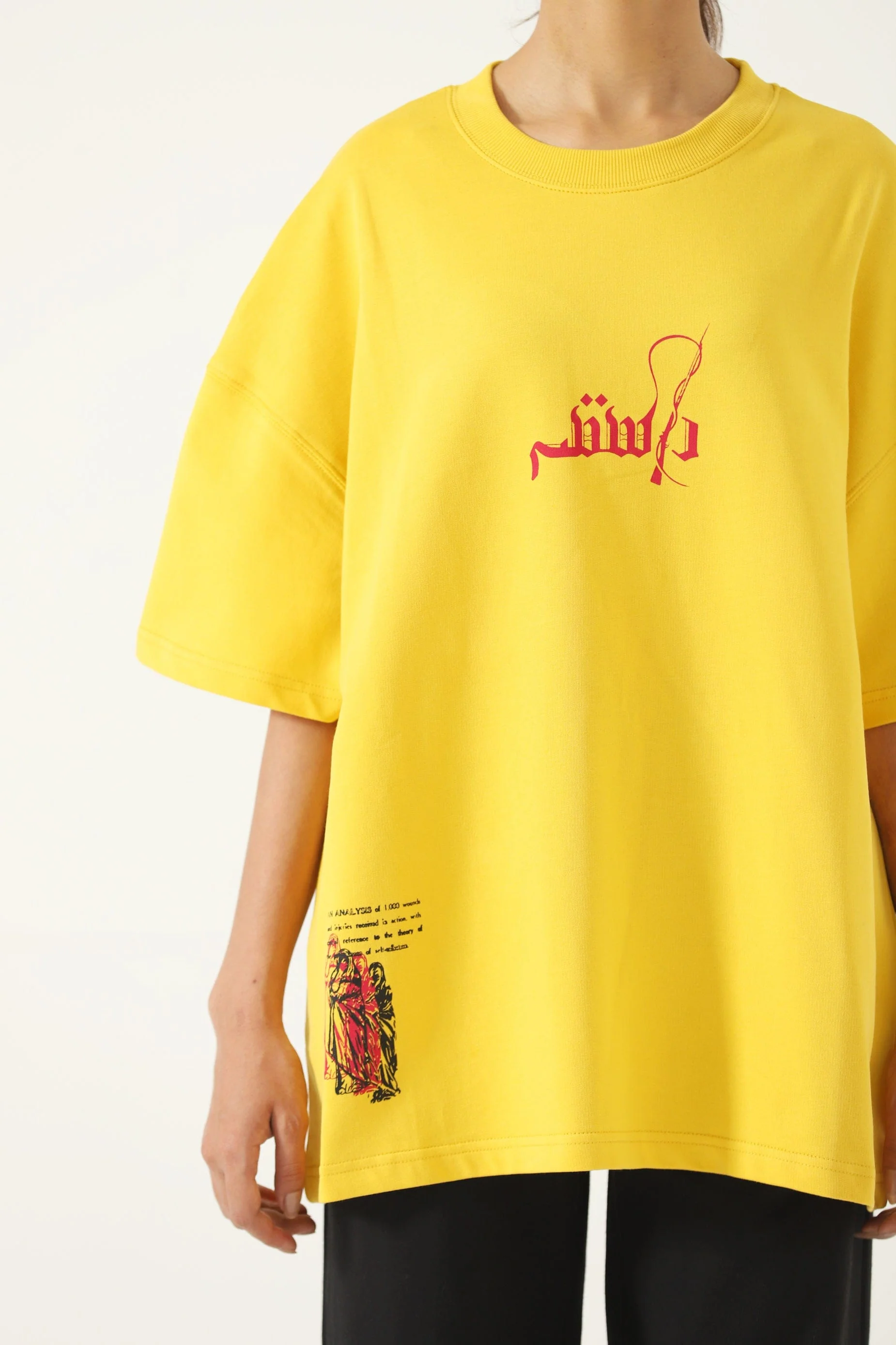 "Azaadi" printed mustard T-shirt - Image 6