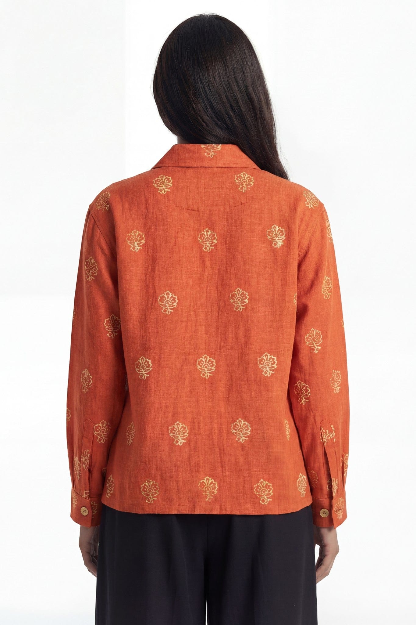 Basanti khaddar button-down - Image 6