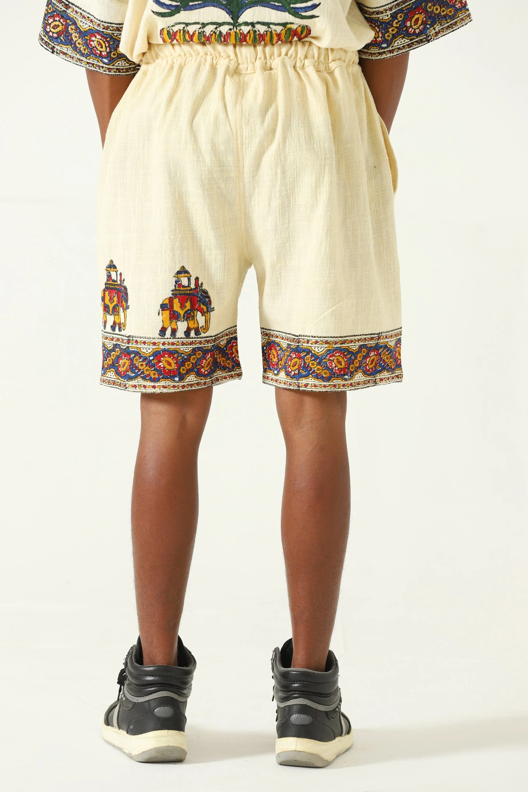 Floral handwoven cotton shorts - Image 7
