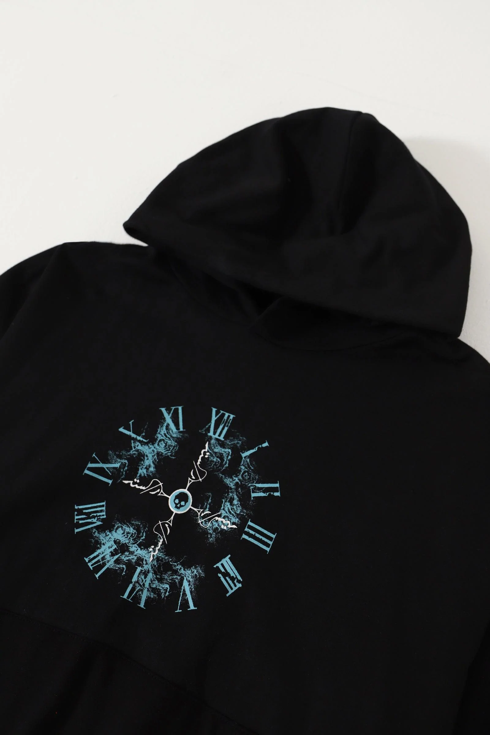 "Time is fleeting" printed black hoodie - Image 5