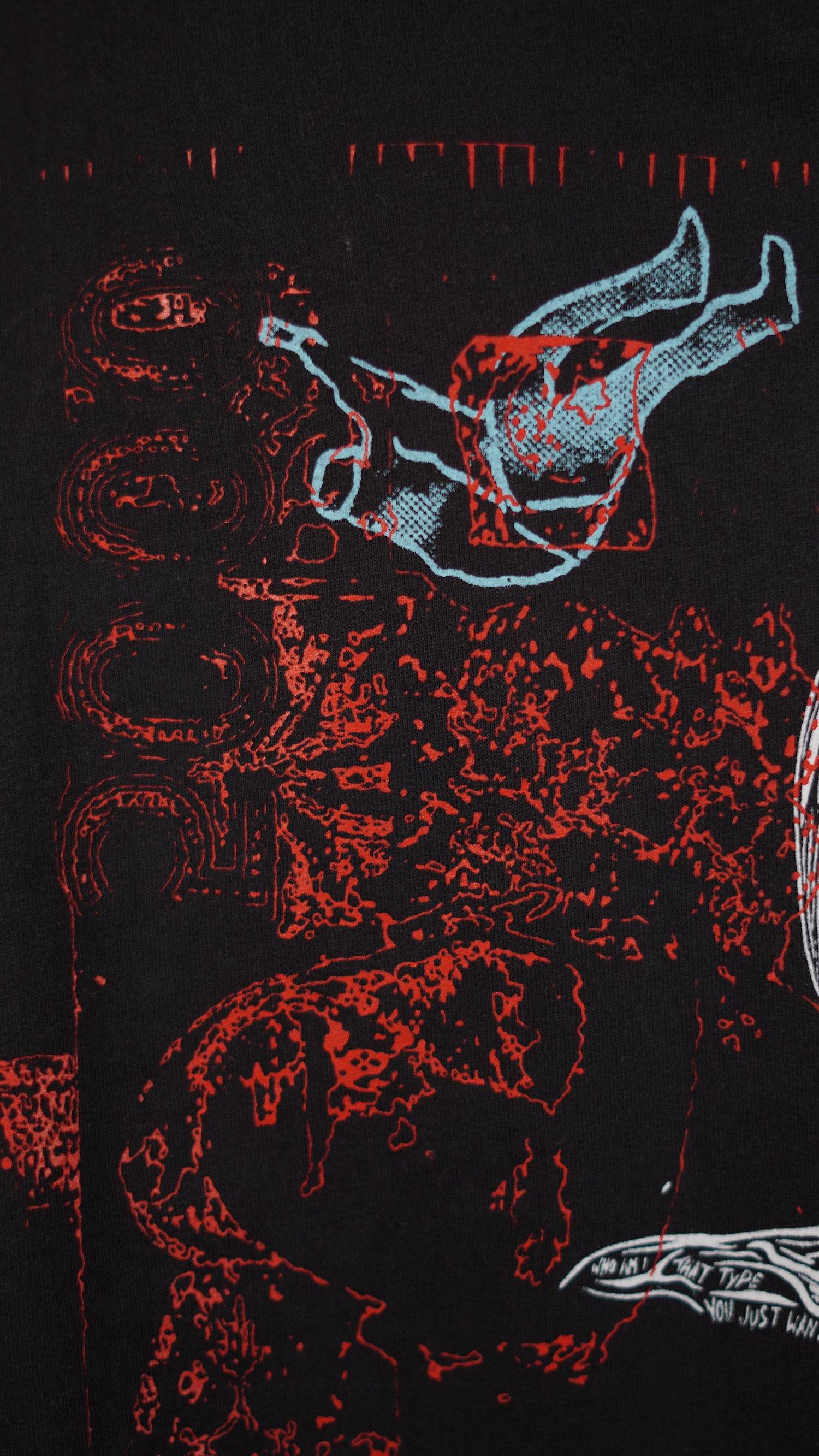 Alyan tareen "falling faces" collab T-shirt - Image 12