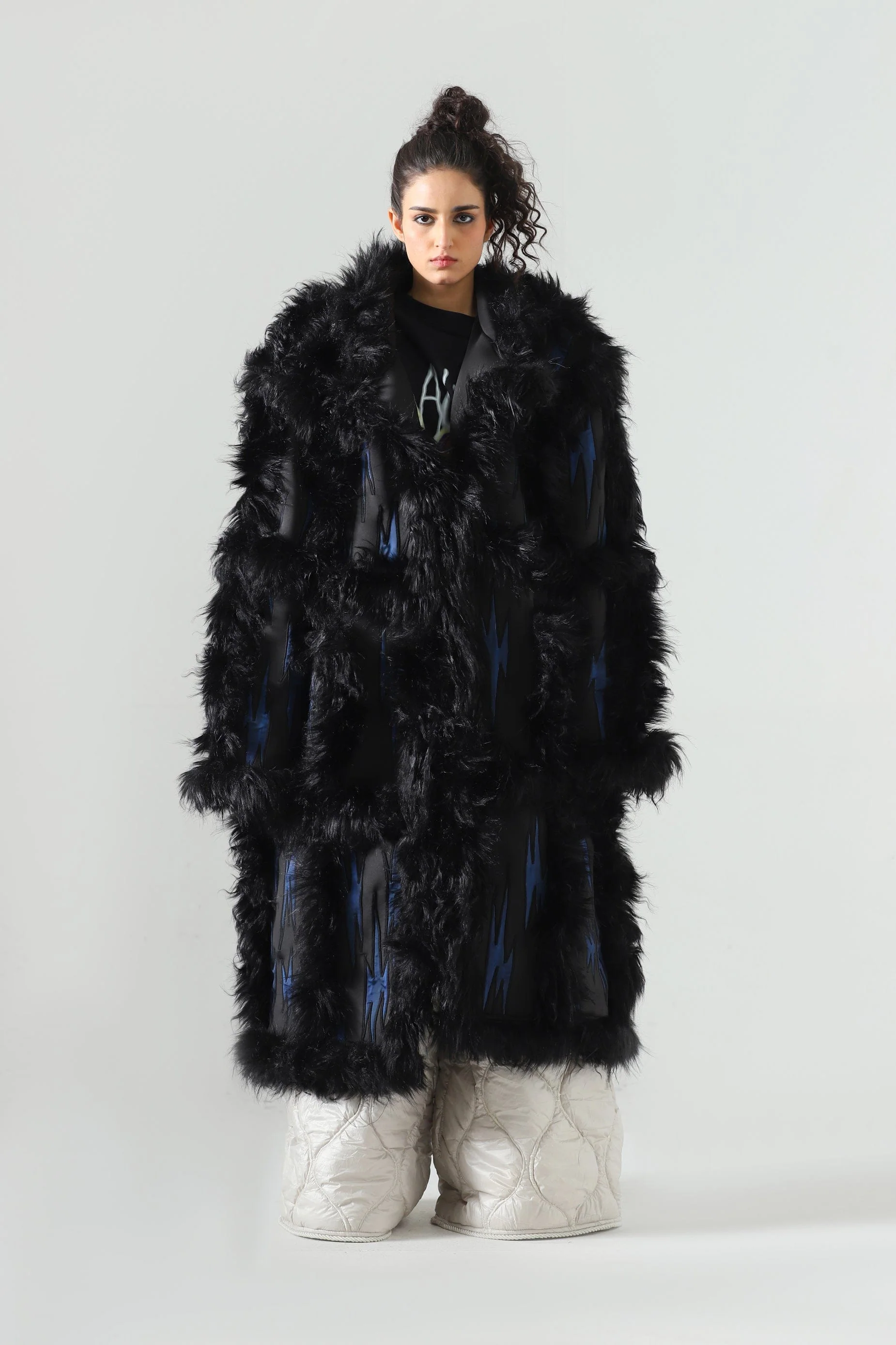 "Blue night" faux fur long coat - Image 8