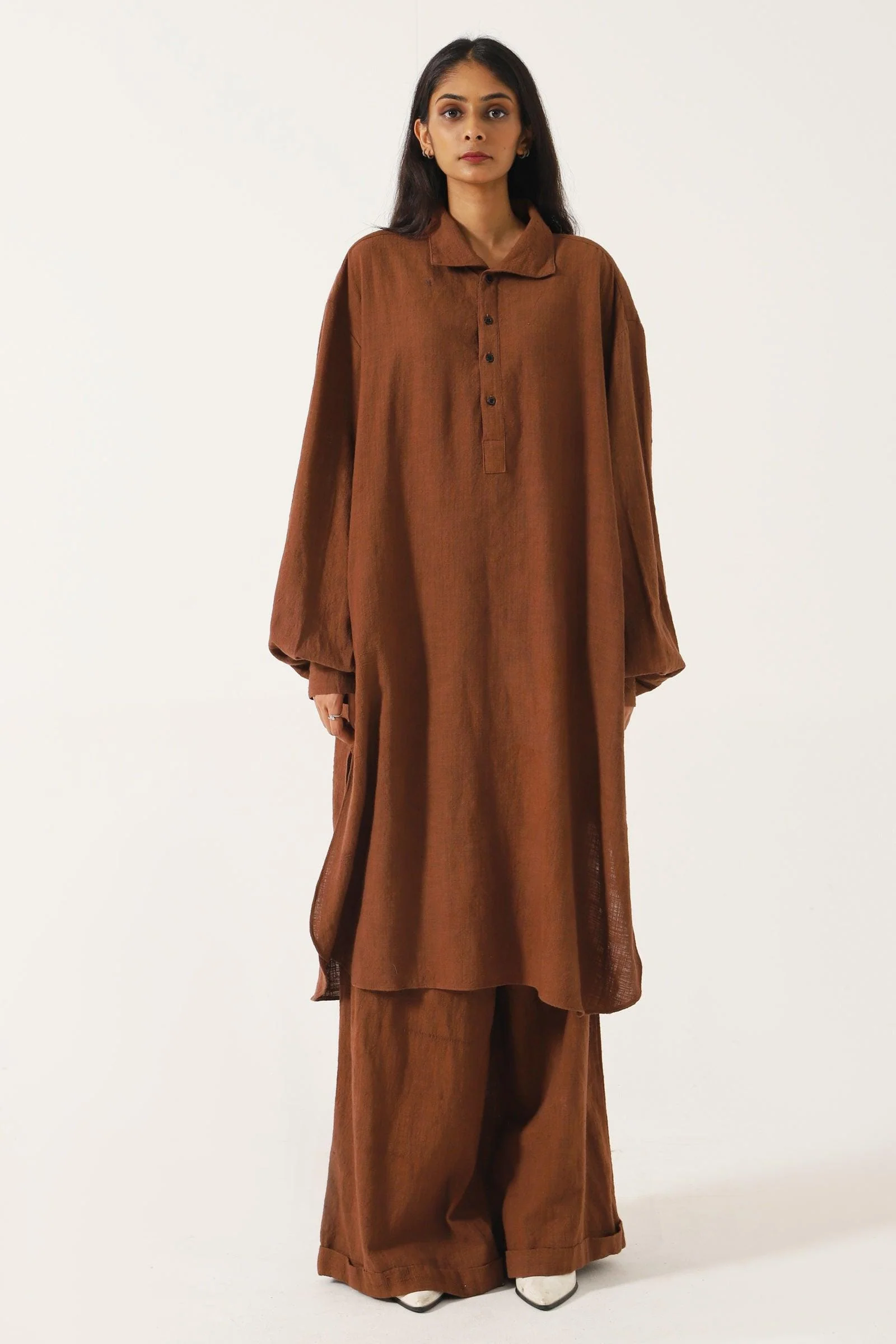 Brown handwoven flared trousers - Image 2
