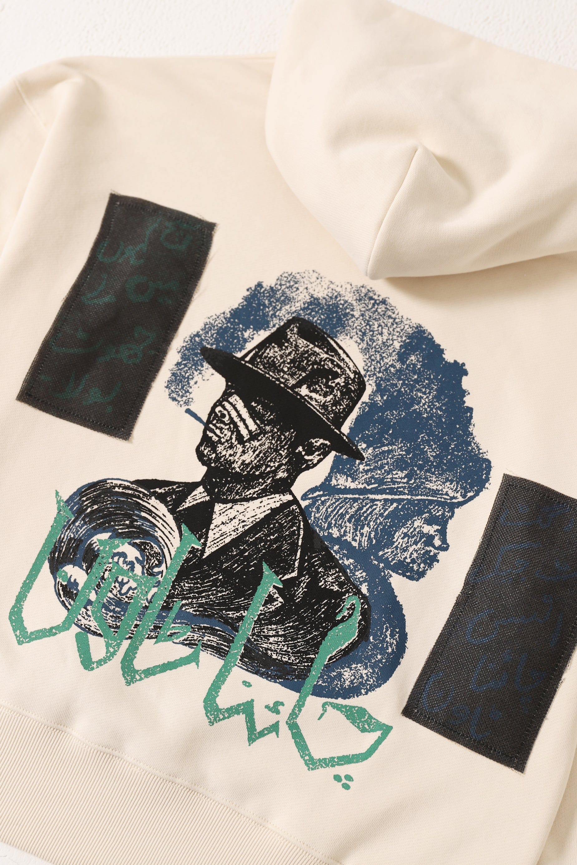 "Chinatown" printed beige hoodie - Image 13