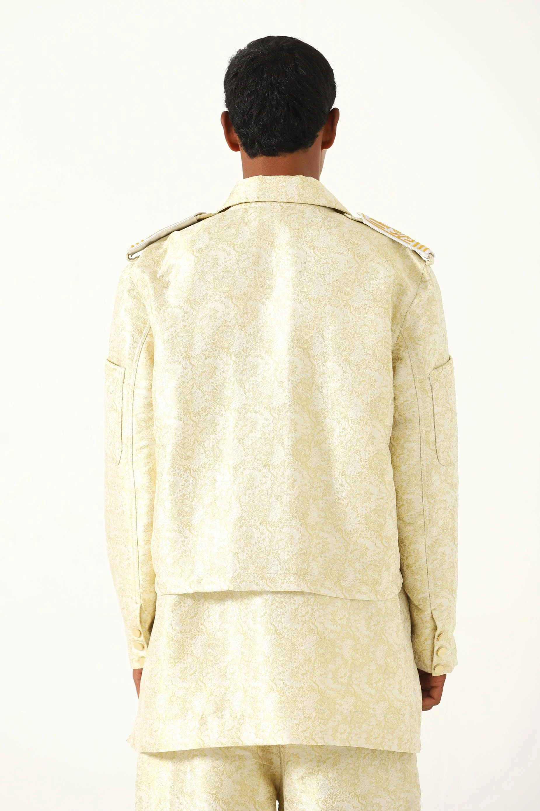 Creme silk brocade jacket - Image 5