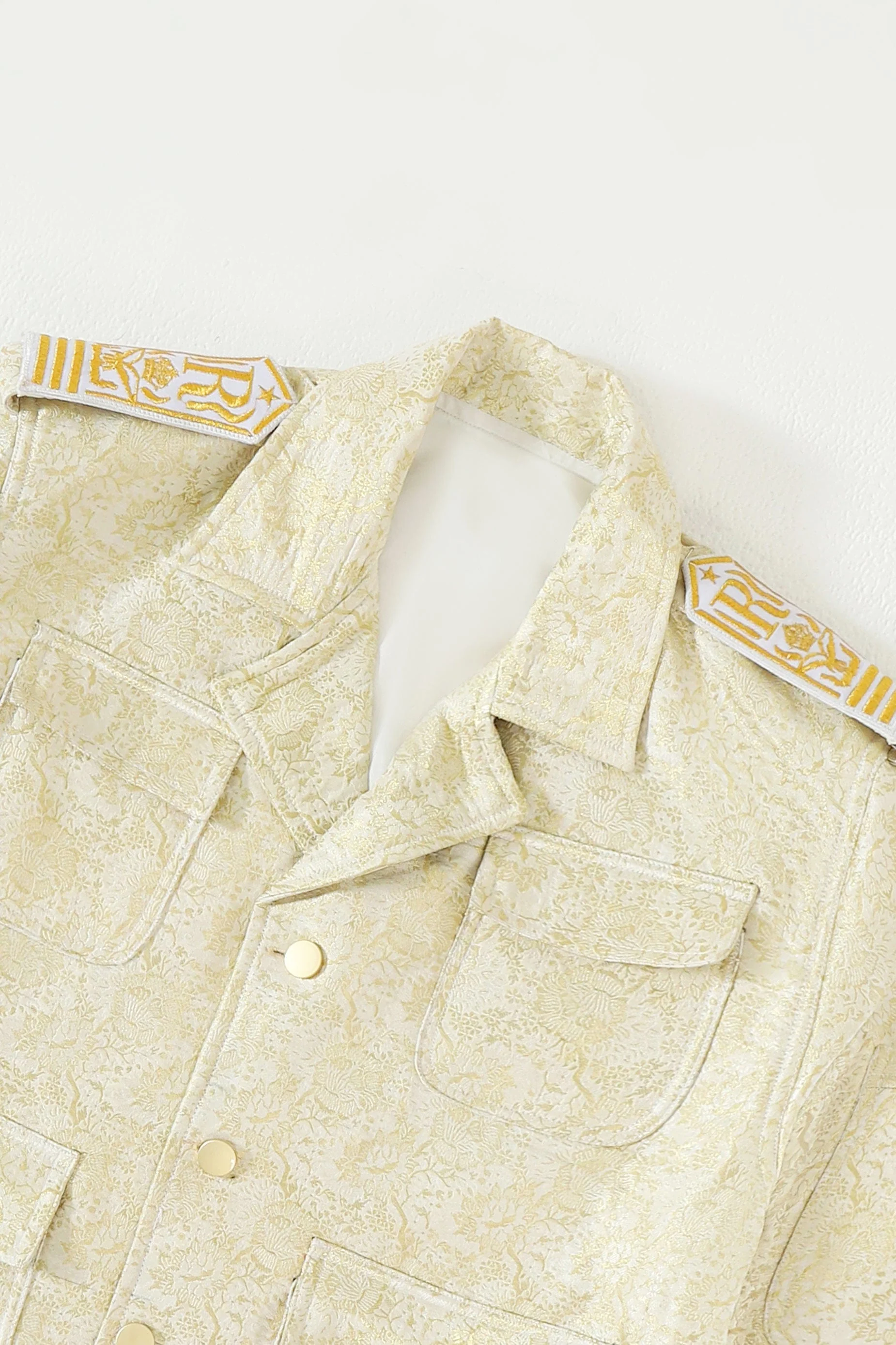Creme silk brocade jacket - Image 7