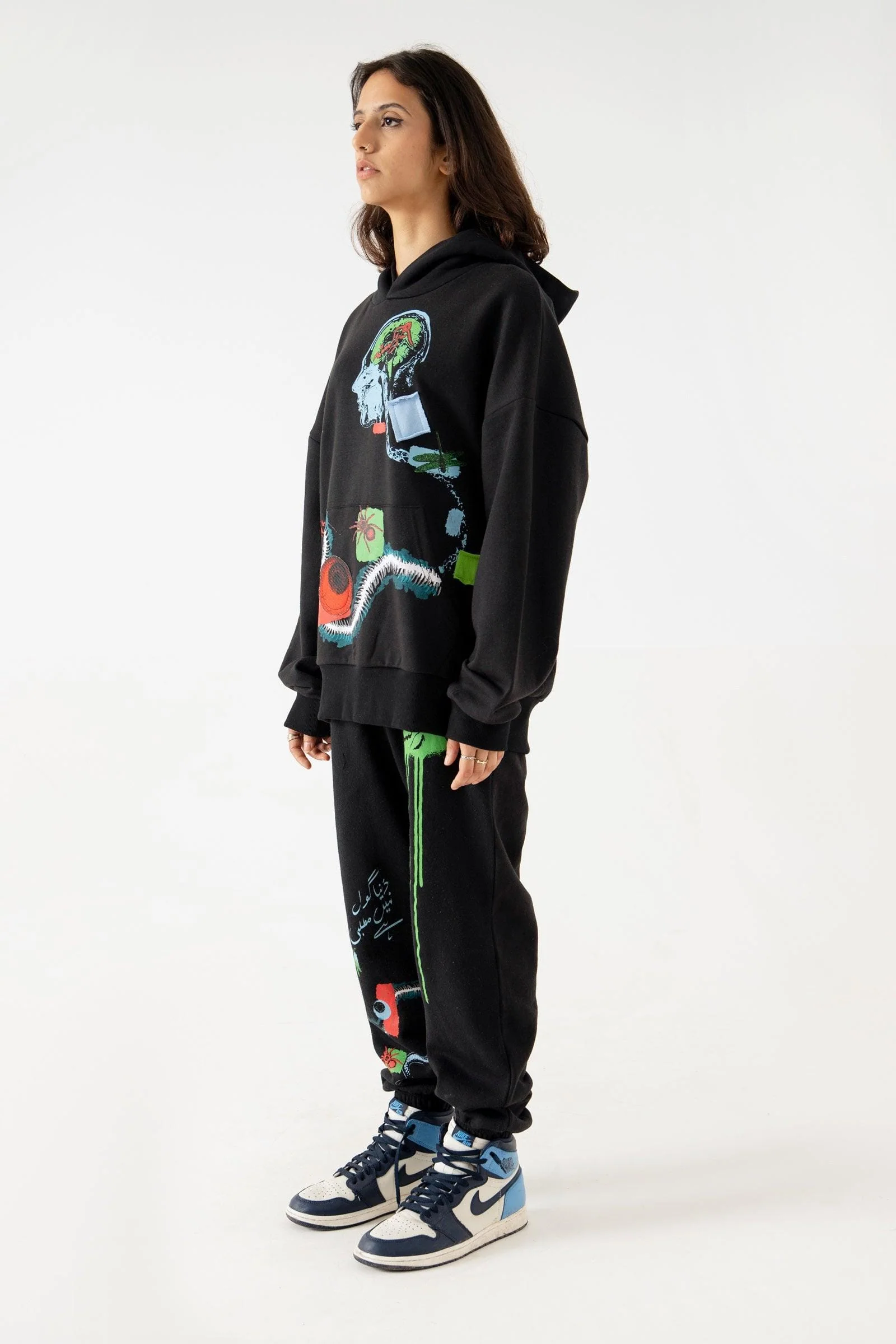 "Distortion among us" handprinted sweatpants - Image 6