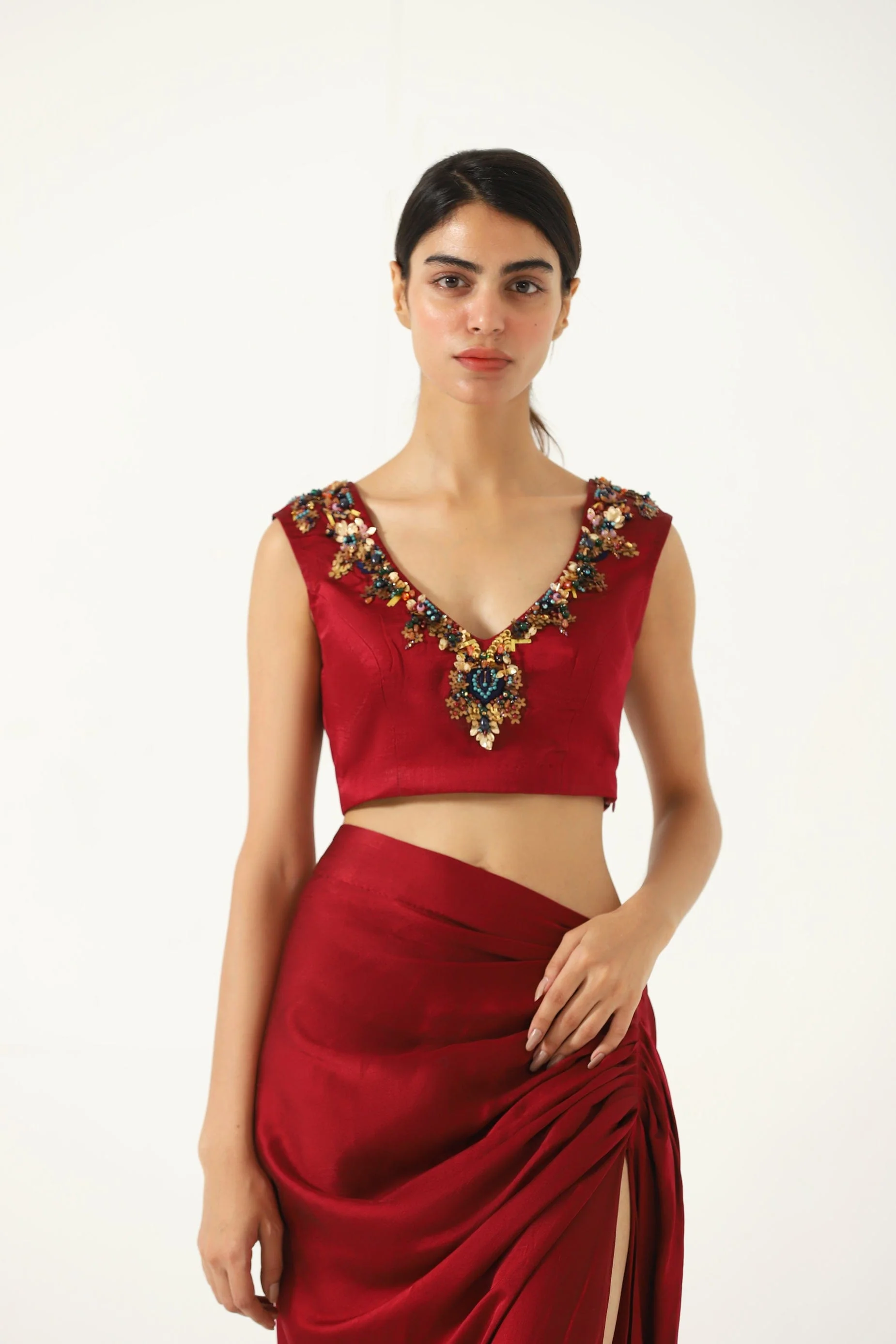 Embroidered maroon silk ensemble - Image 2