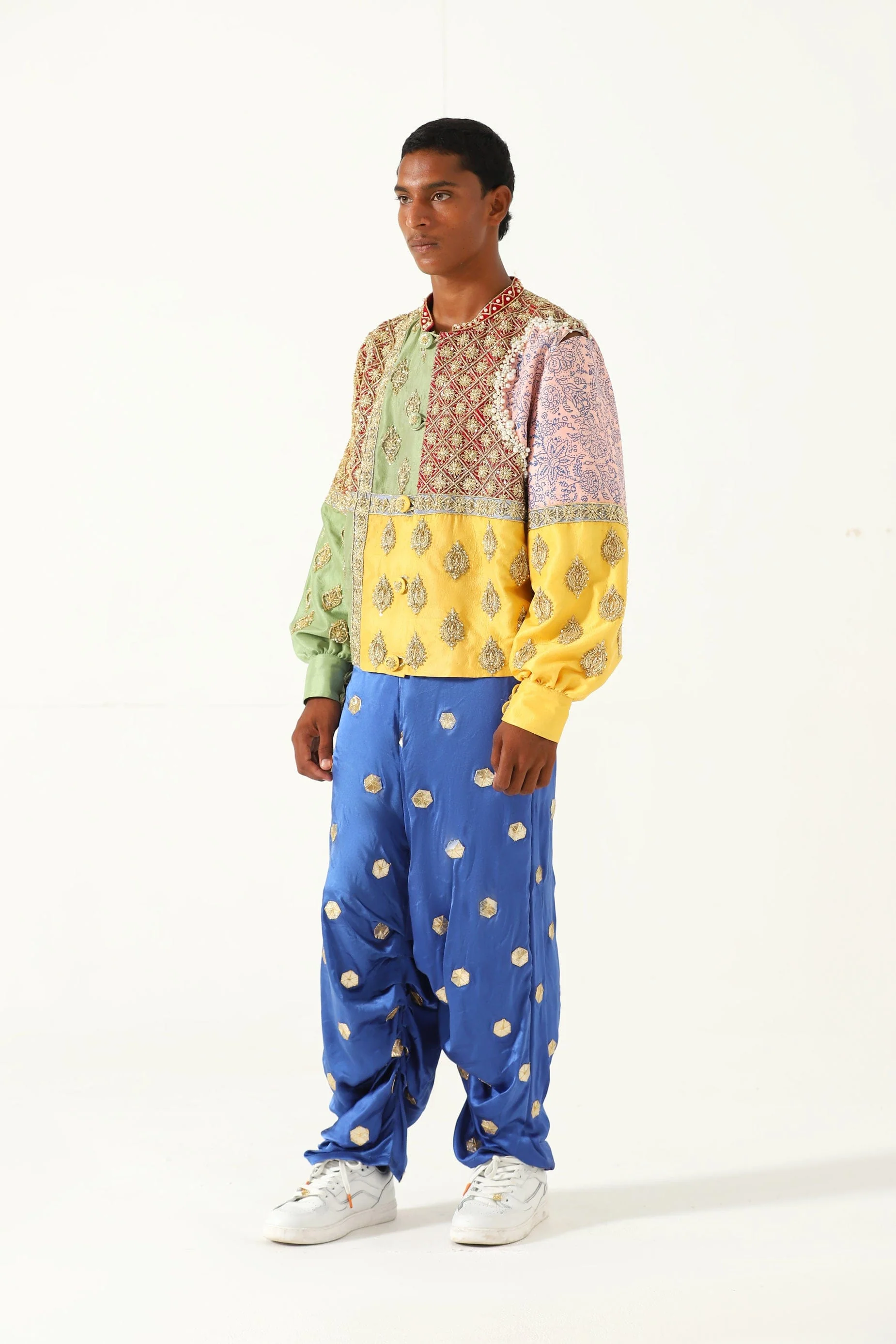 Embroidered royal blue silk trousers - Image 3