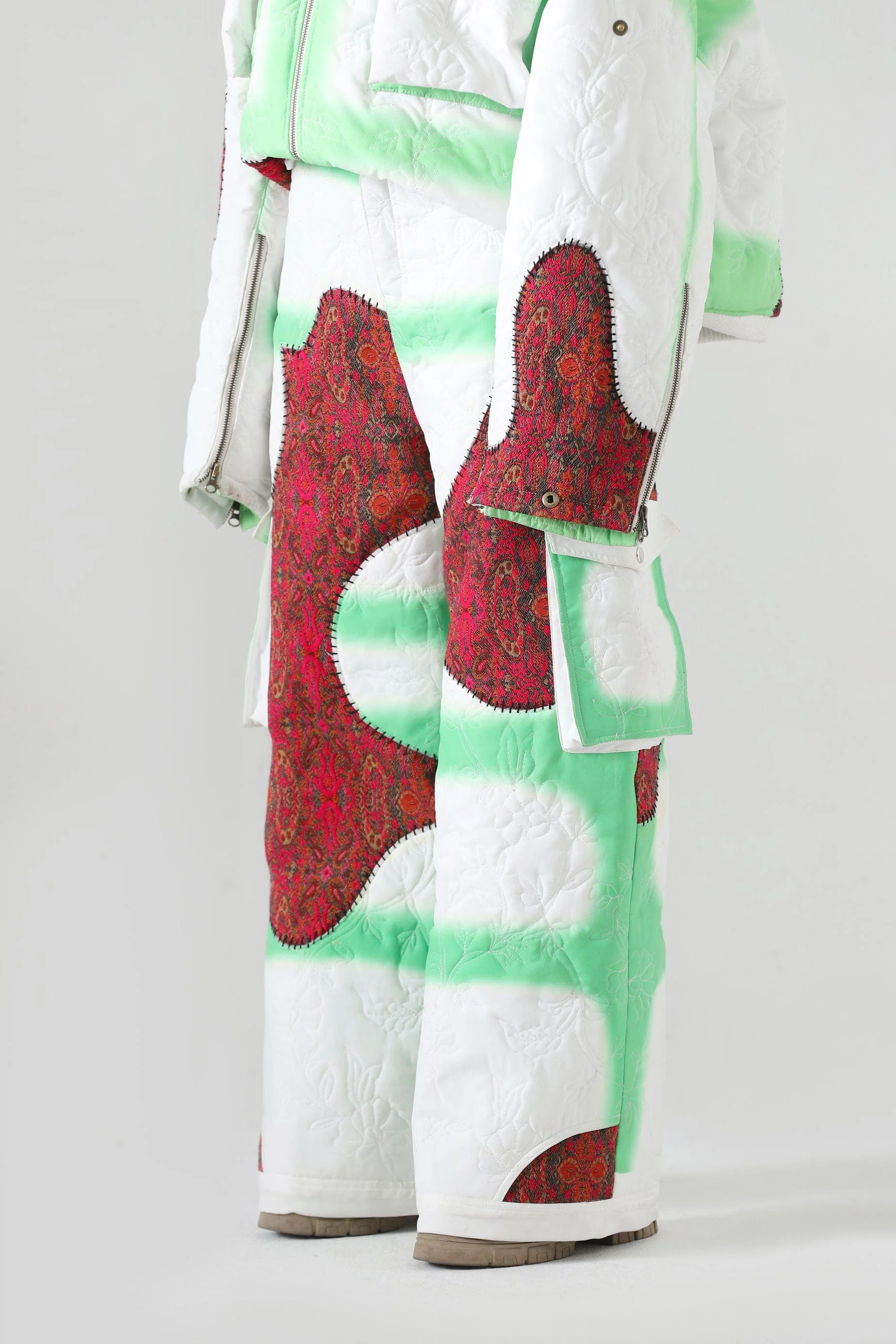 "Cloudy love" quilted trousers - Image 8