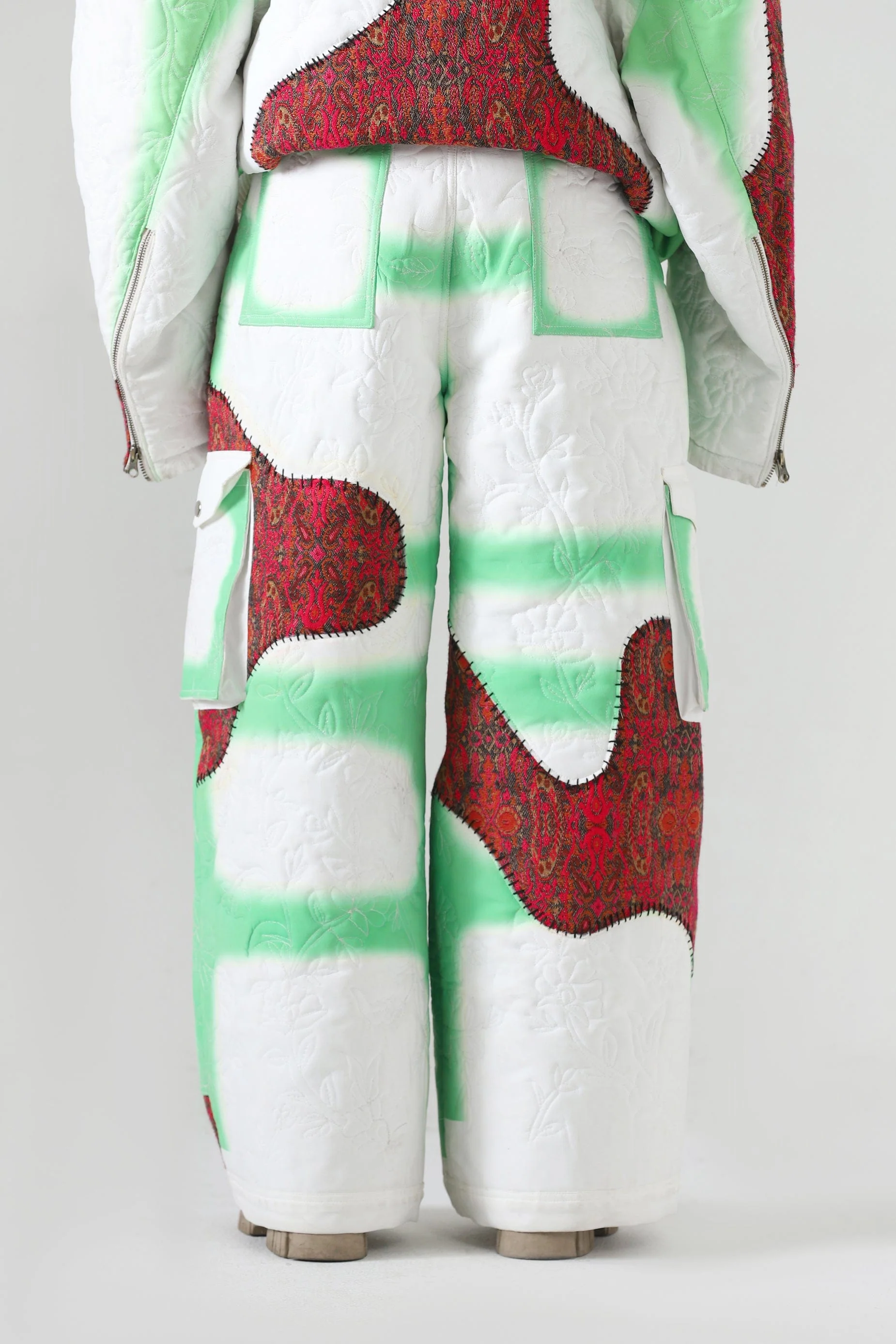 "Cloudy love" quilted trousers - Image 9