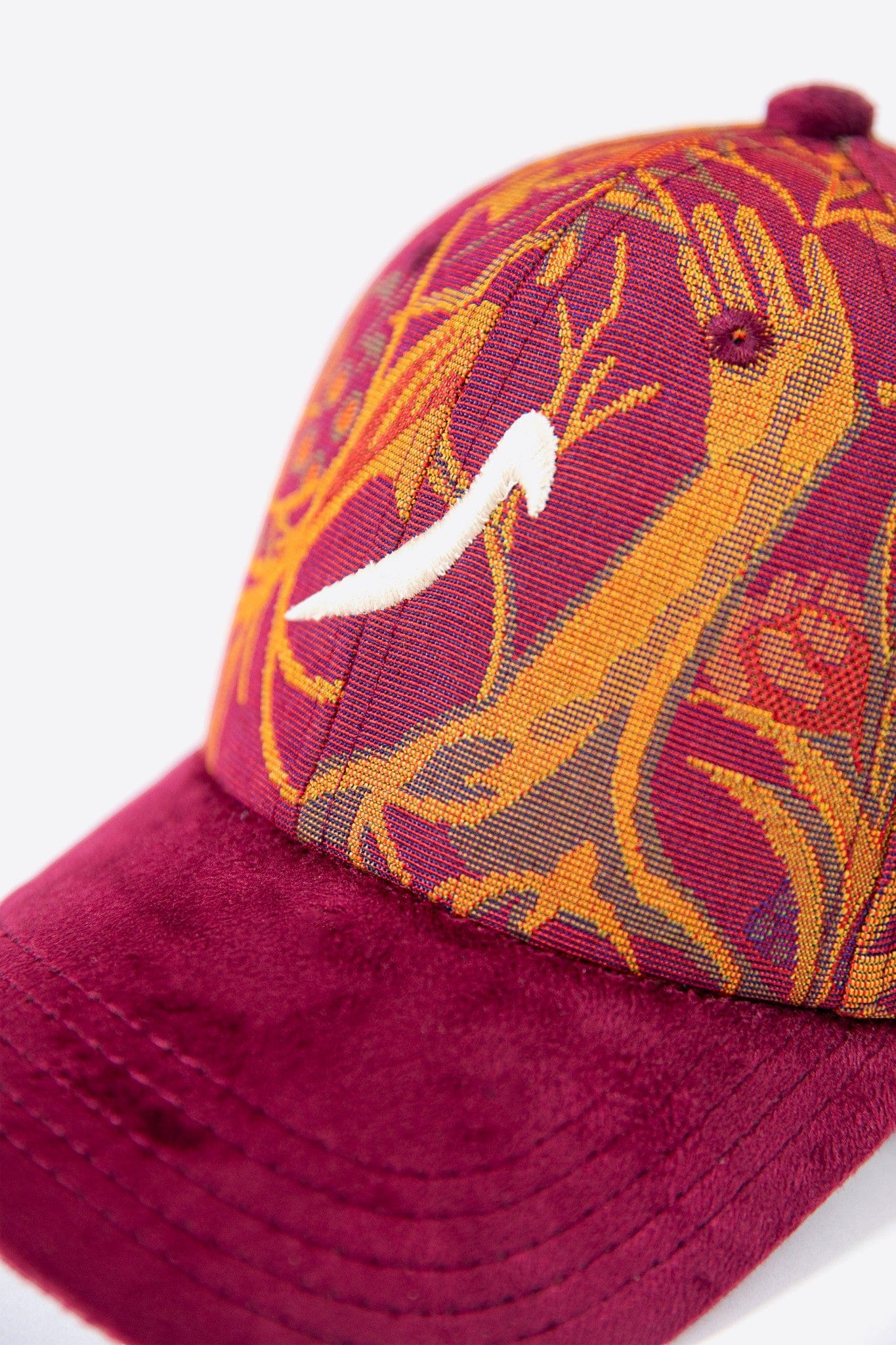 Garden dreams maroon cap - Image 3