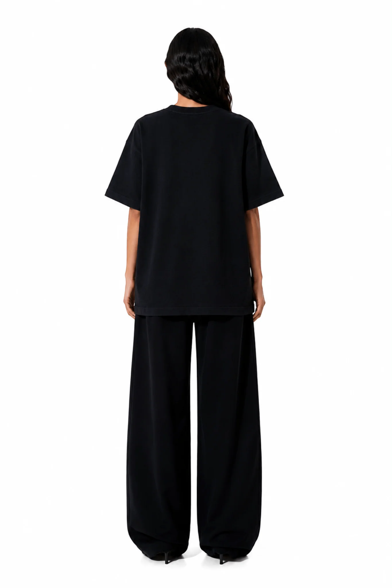 Gathered Threads T-Shirt - Image 12