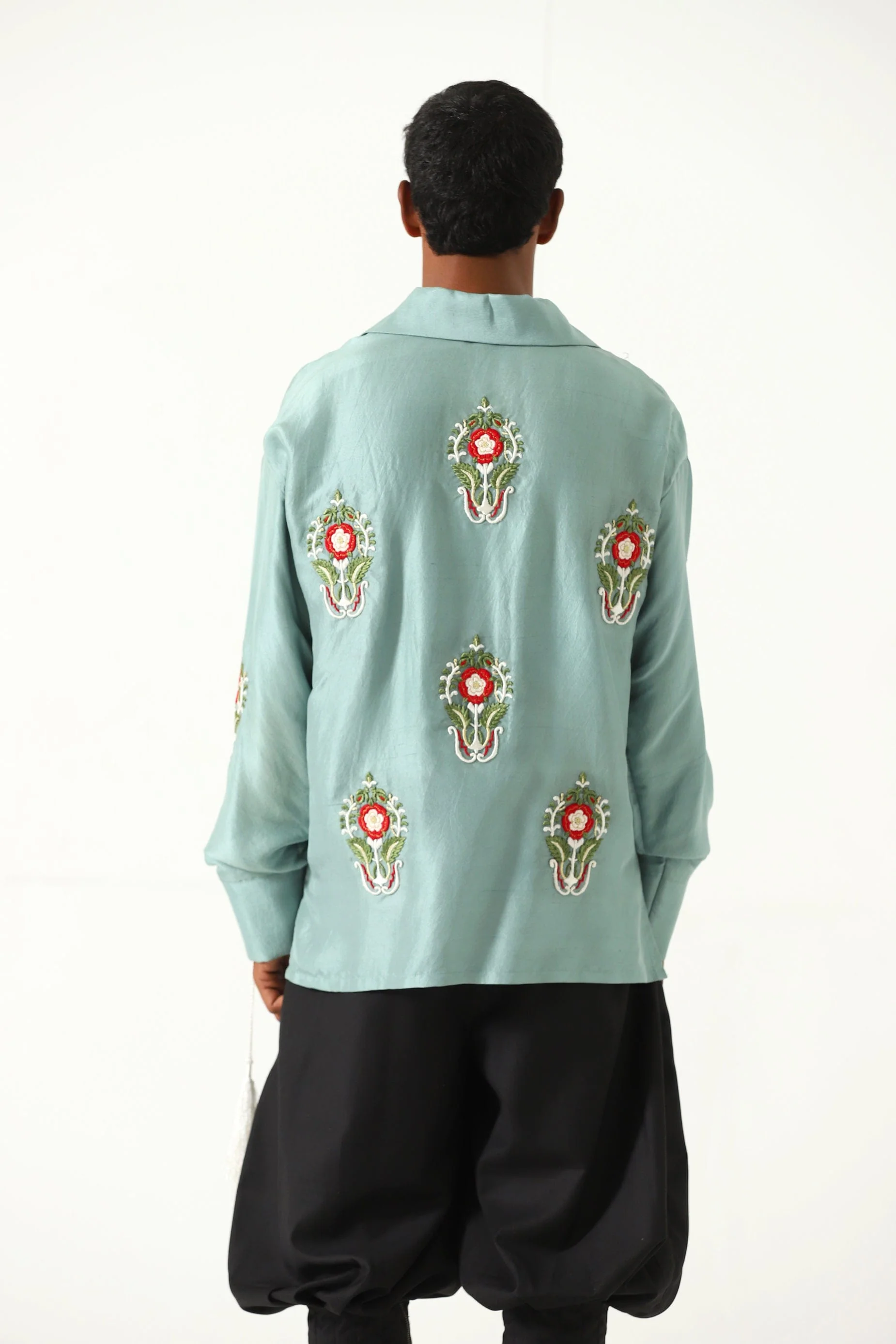 Hand-Embroidered tassels silk shirt - Image 5