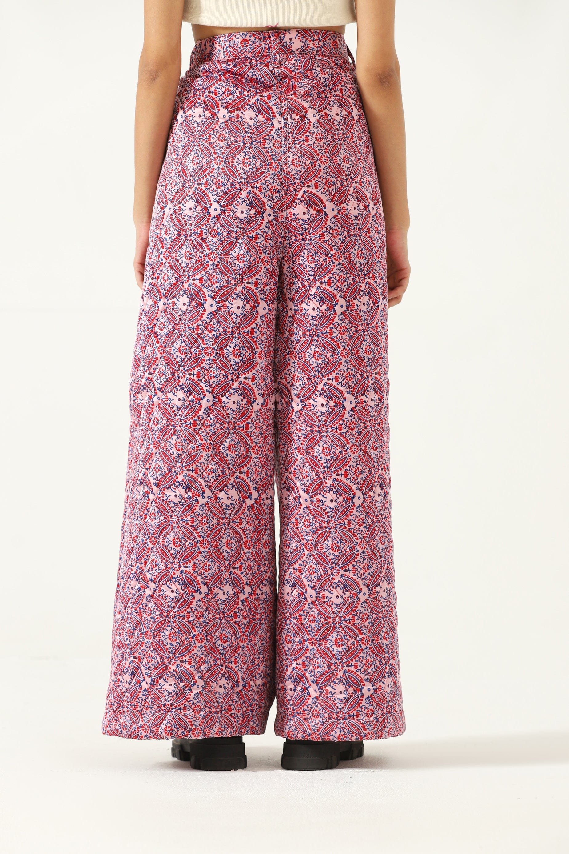 "Haveli" quilted silk block print sweatpants - Image 6
