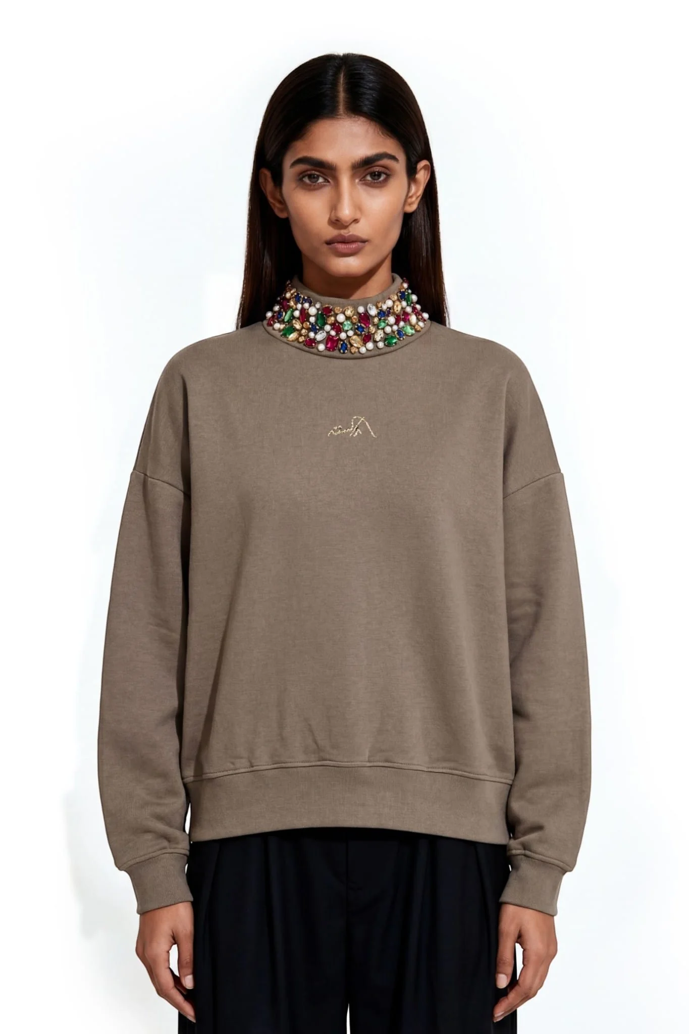 Ornamented crown sweatshirt - Image 7