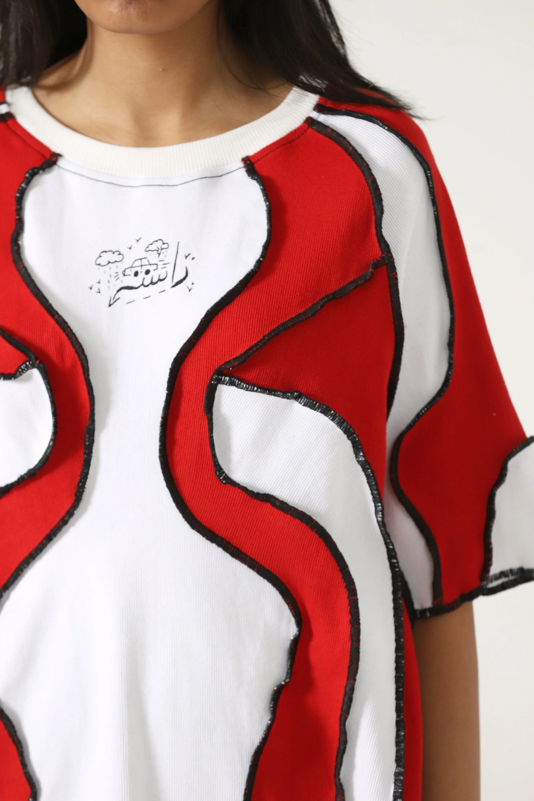 Upcycled wavy knit top - Image 10