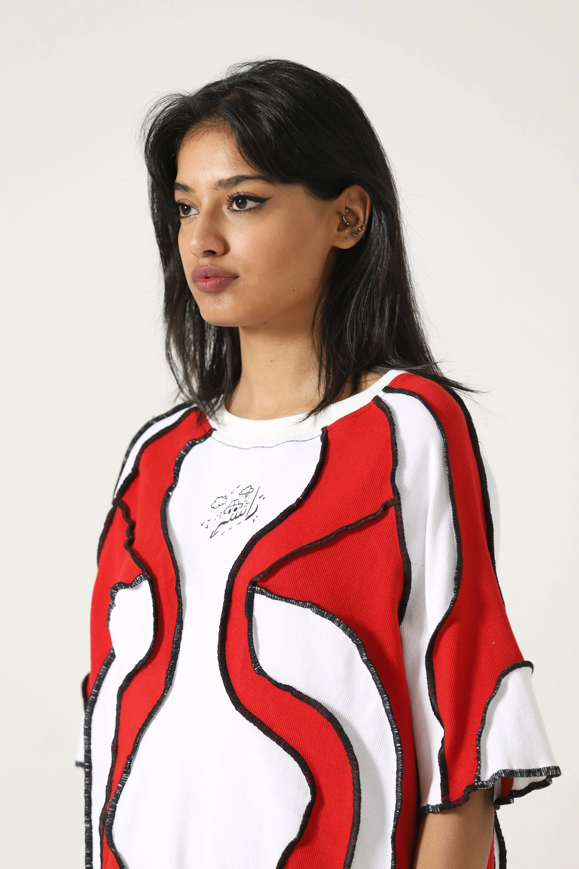 Upcycled wavy knit top - Image 12