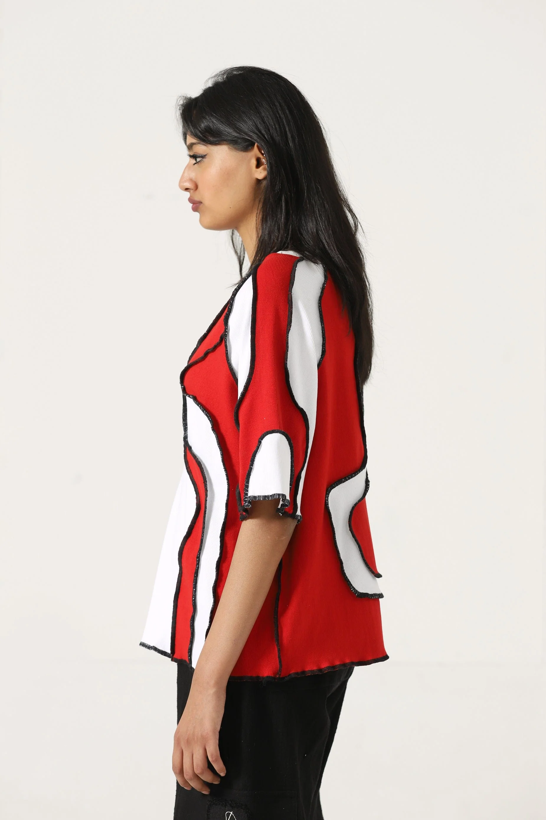 Upcycled wavy knit top - Image 13