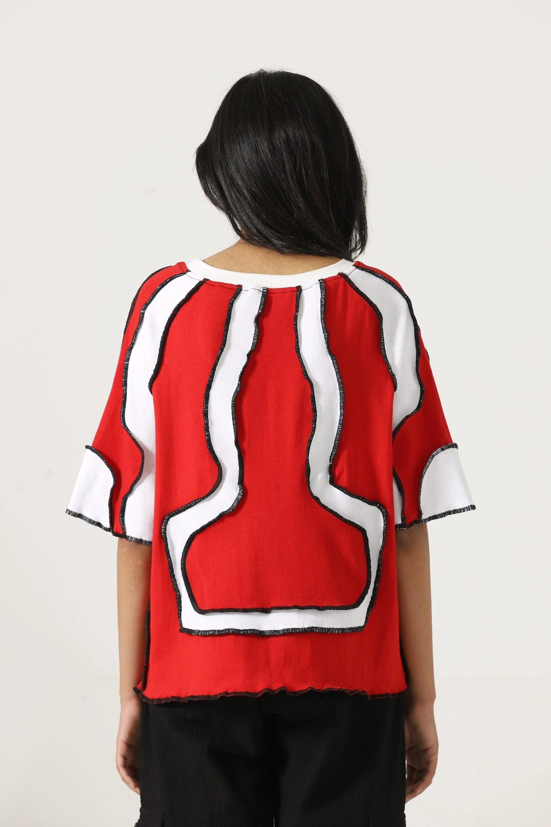 Upcycled wavy knit top - Image 14