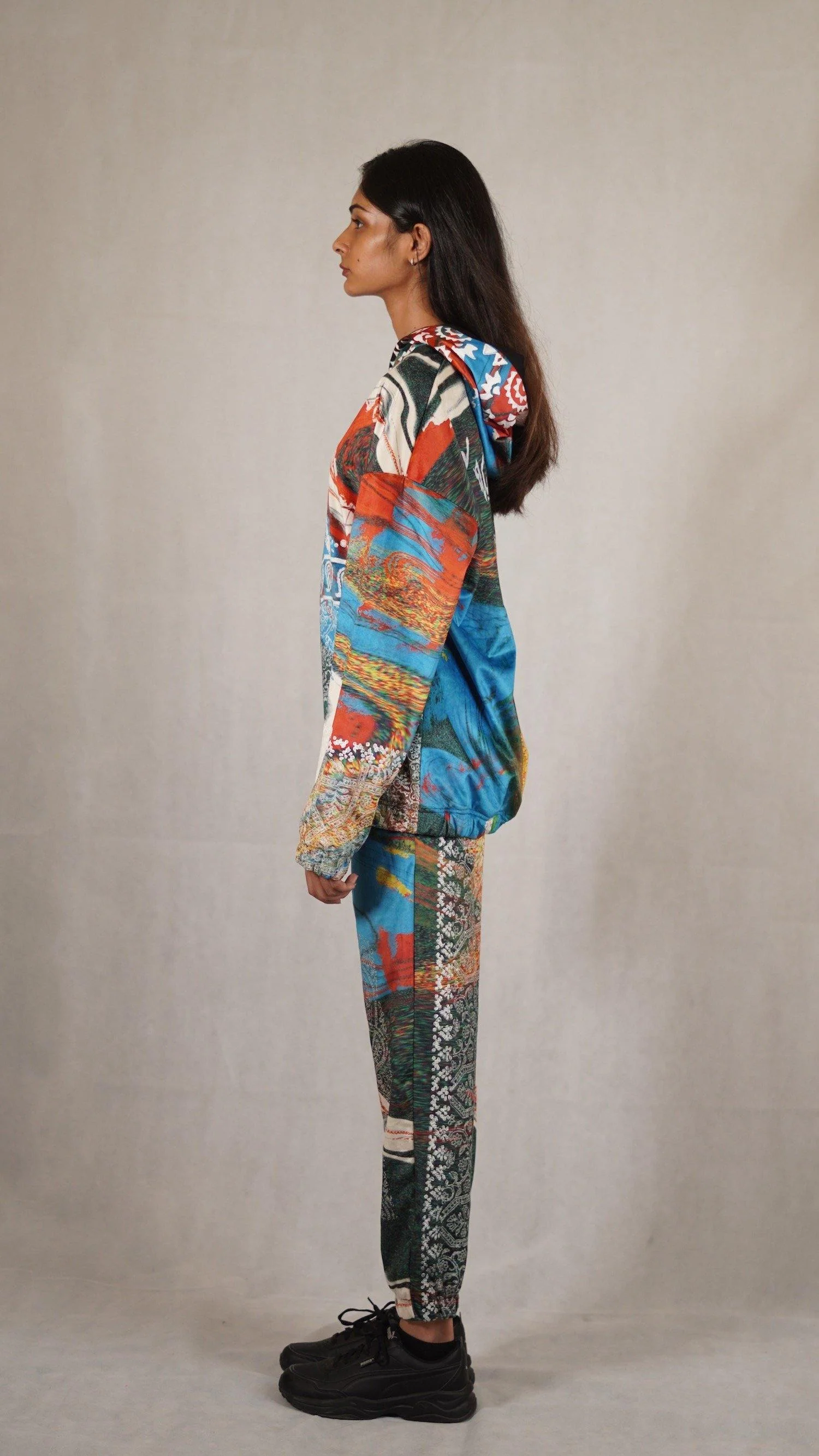 Hand block printed "rave" velvet hoodie - Image 8