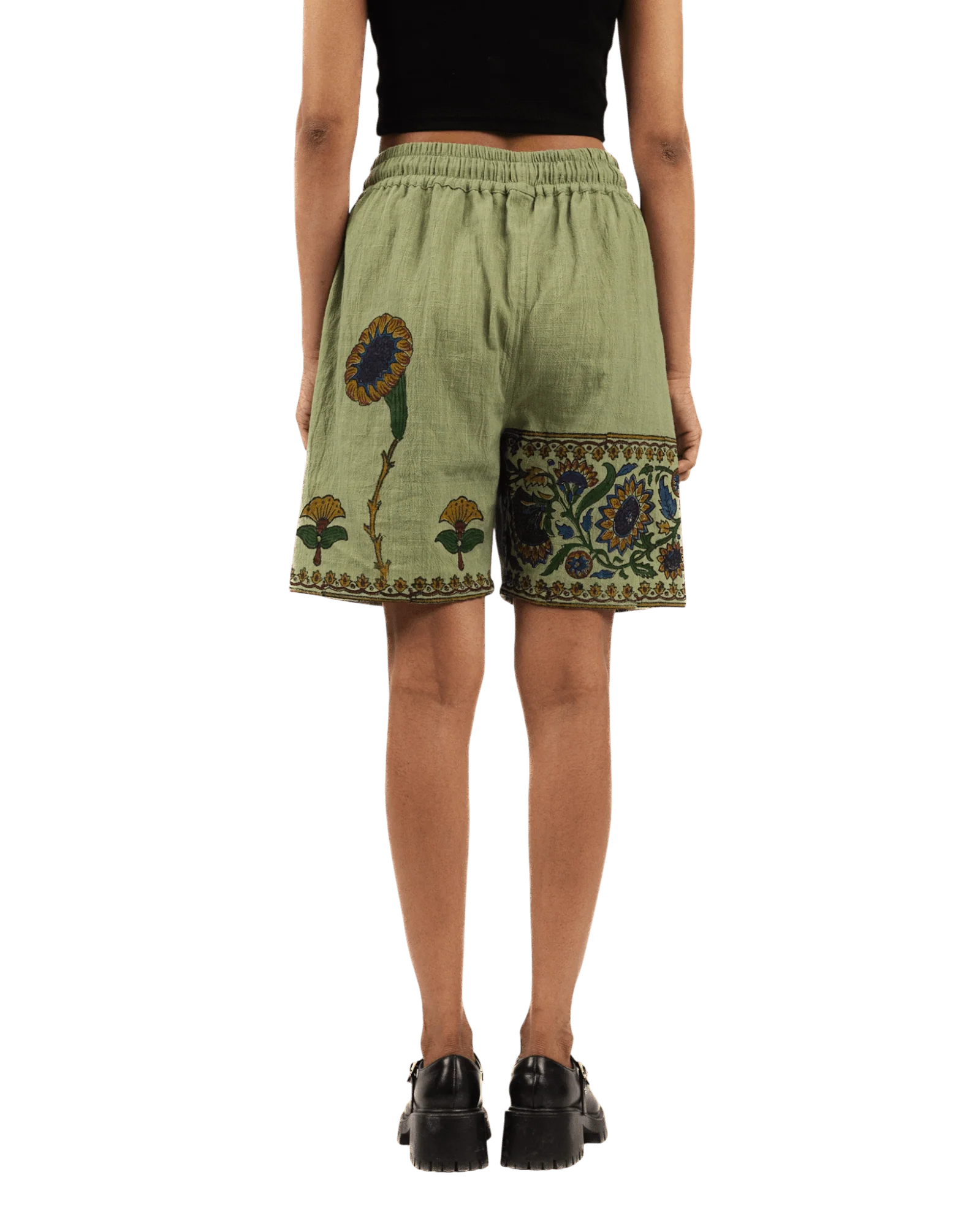 Petals of time block print shorts - Image 12