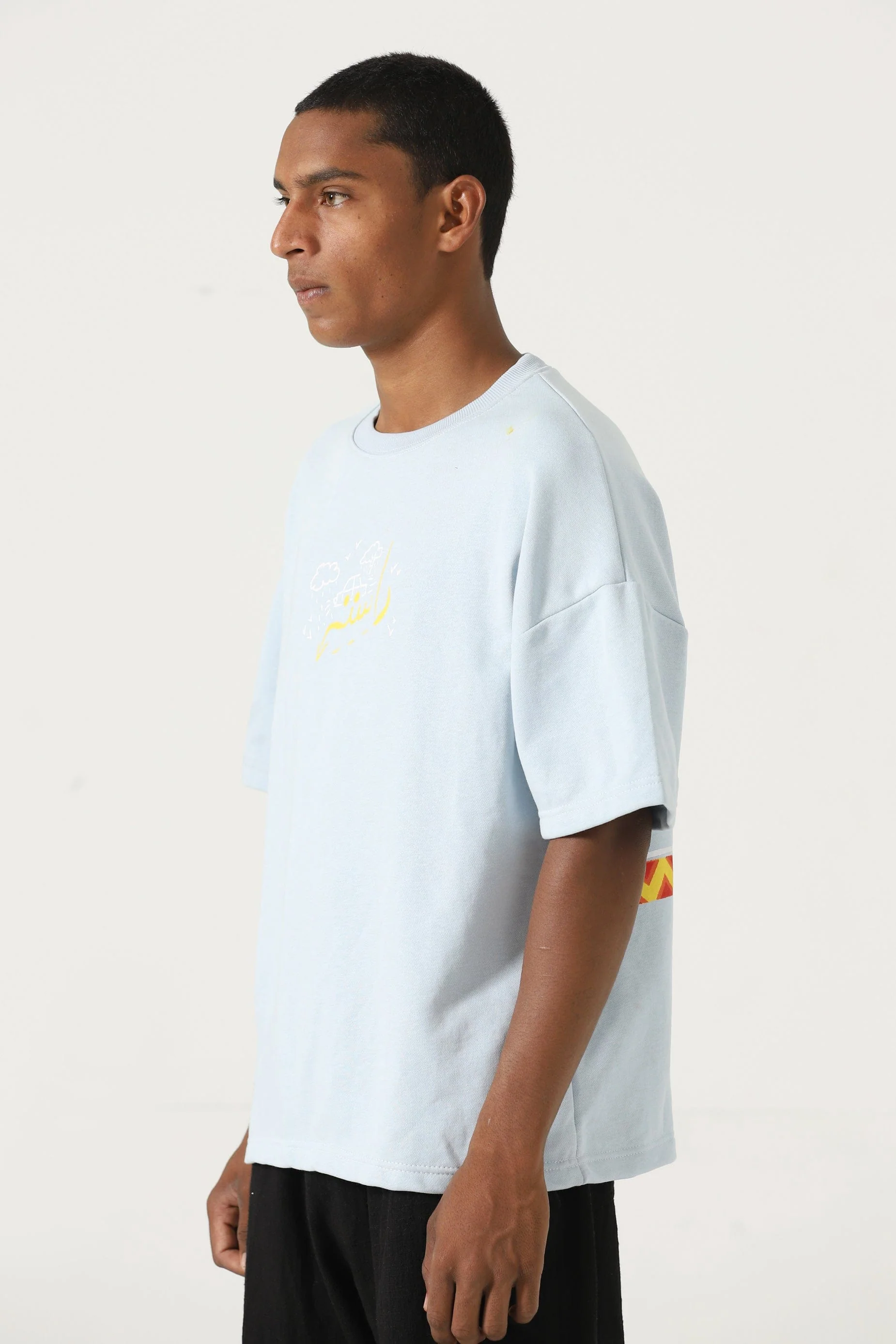 Powder blue printed T-shirt - Image 9