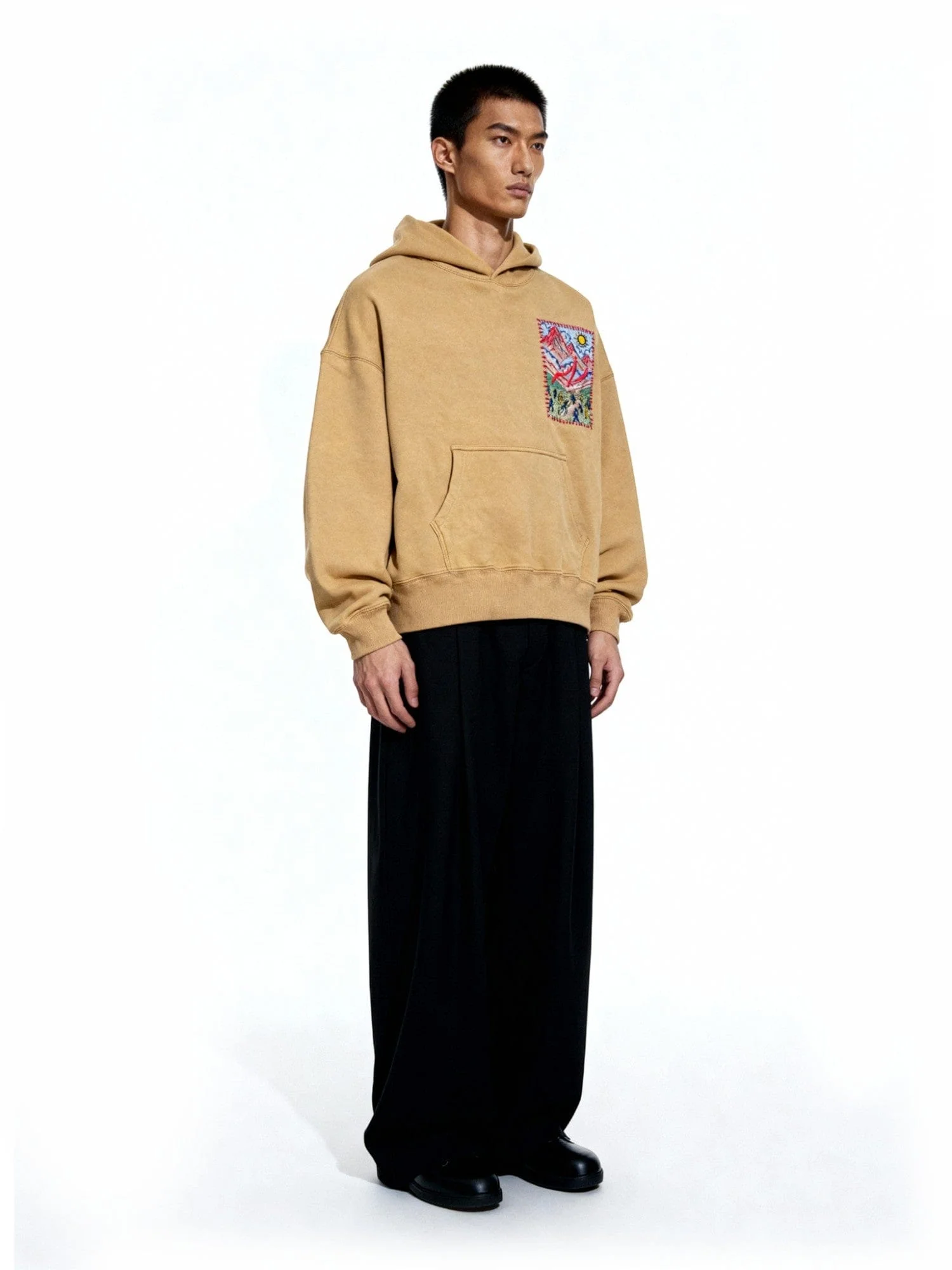 The family fight embroidered hoodie - Image 6