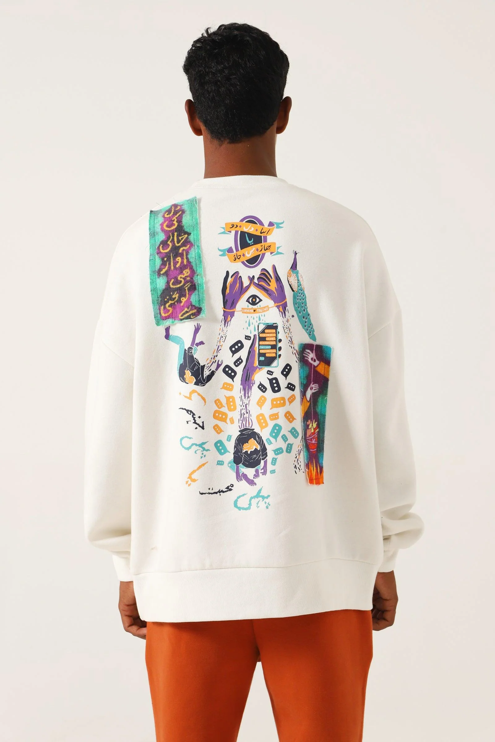 "Empty hearts" creme sweatshirt - Image 6